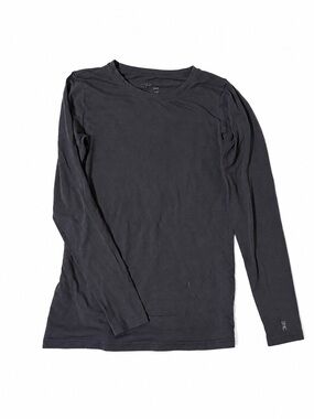 grey long sleeve